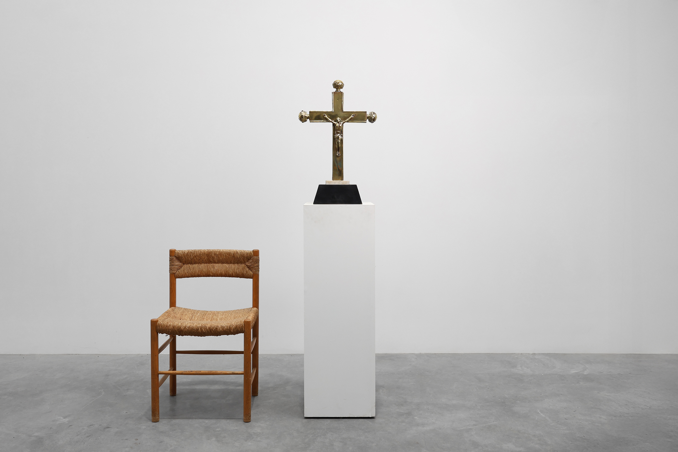 Belgian Processional Crucifix on Pedestal, 16th Centurythumbnail